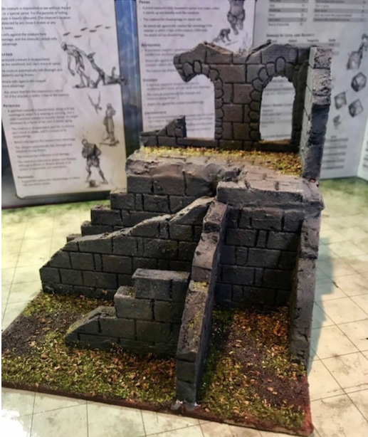 Medium Stone Ruin